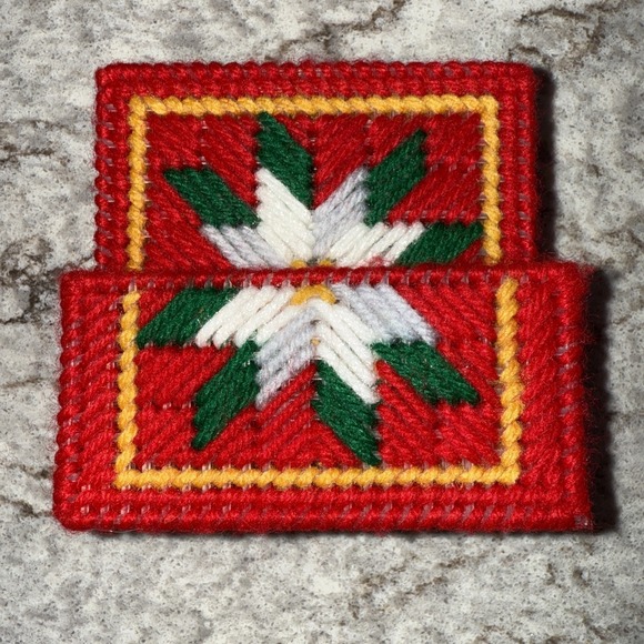 Plastic Canvas Handmade Letter Napkin Holder Christmas Cards Coaster Set Red - Picture 5 of 13